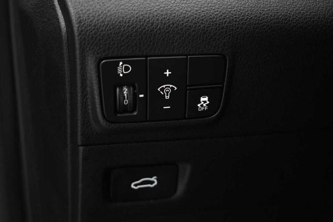 Kia K5 III с пробегом 2021 года, цена 2 420 000 рублей, 42011 км, седан, Автокод Объявления