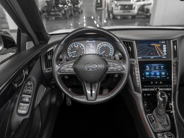 Infiniti Q50 I Рестайлинг с пробегом 2018 года, цена 3 250 000 рублей, 109350 км, седан, Автокод Объявления