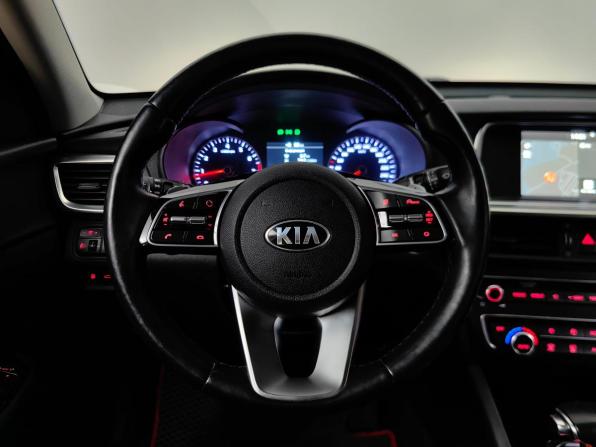 Kia Optima IV Рестайлинг с пробегом 2019 года, цена 1 448 000 рублей, 235000 км, седан, Автокод Объявления