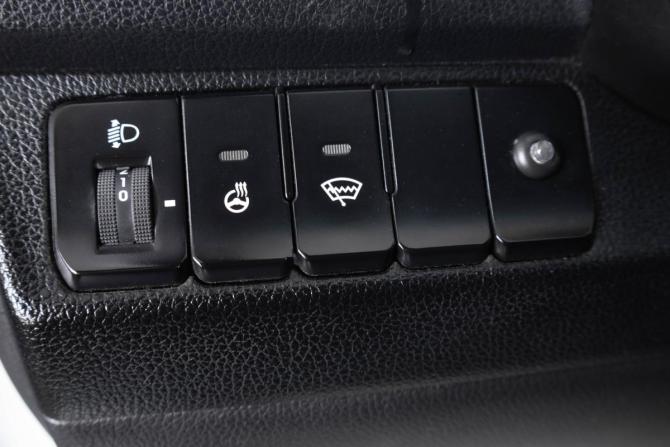 Kia Rio III Рестайлинг с пробегом 2017 года, цена 669 000 рублей, 180000 км, седан, Автокод Объявления