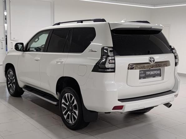 Toyota Land Cruiser Prado 150 Series Рестайлинг 3 с пробегом 2022 года, цена 7 150 000 рублей, 86205 км, внедорожник, Автокод Объявления