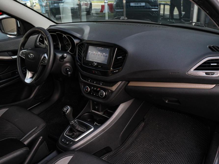 Lada (ВАЗ) Vesta I Москва  - изображение 8
