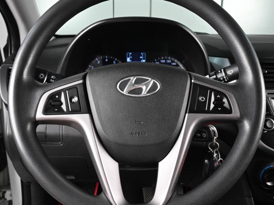 Hyundai Solaris I Рестайлинг Ростов-на-Дону  - изображение 12