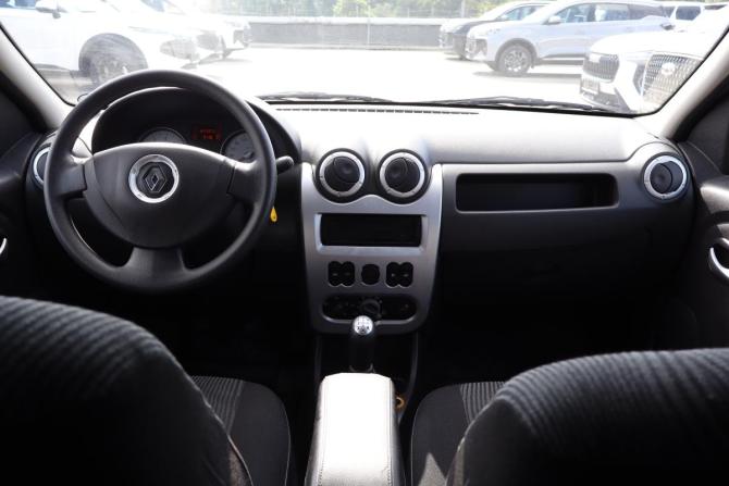 Renault Logan I Рестайлинг с пробегом 2010 года, цена 399 000 рублей, 182000 км, седан, Автокод Объявления