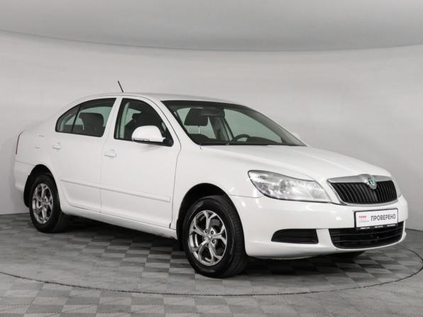 Skoda Octavia II (A5) Рестайлинг с пробегом 2011 года, цена 647 000 рублей, 230000 км, лифтбек, Автокод Объявления