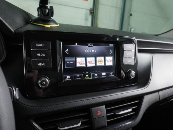 Skoda Rapid II с пробегом 2021 года, цена 1 435 000 рублей, 96942 км, лифтбек, Автокод Объявления