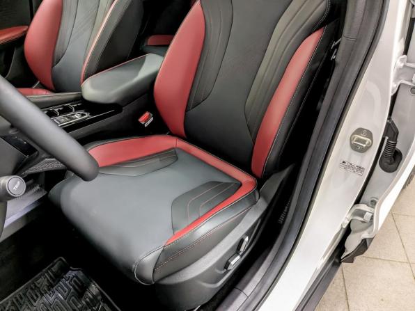 Geely Coolray I Рестайлинг с пробегом 2024 года, цена 2 399 000 рублей, 13329 км, внедорожник, Автокод Объявления