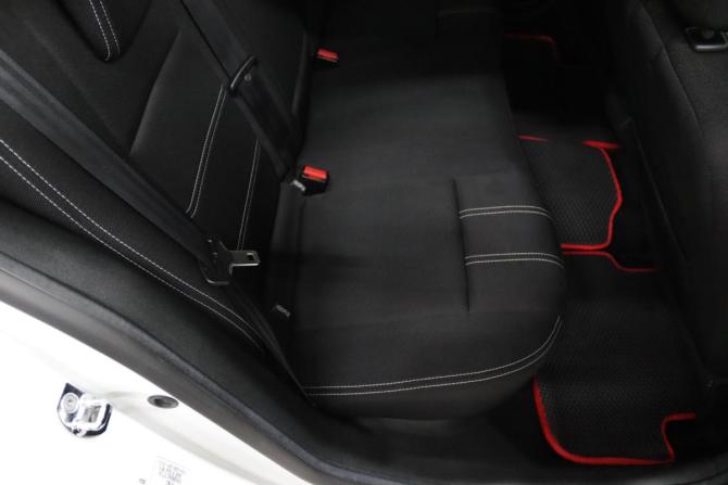 Renault Fluence I Рестайлинг с пробегом 2014 года, цена 755 550 рублей, 120339 км, седан, Автокод Объявления