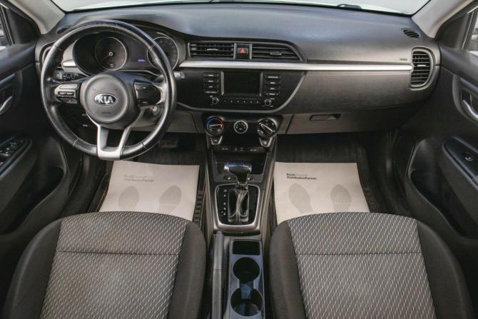 Kia Rio IV с пробегом 2018 года, цена 1 289 000 рублей, 81015 км, седан, Автокод Объявления