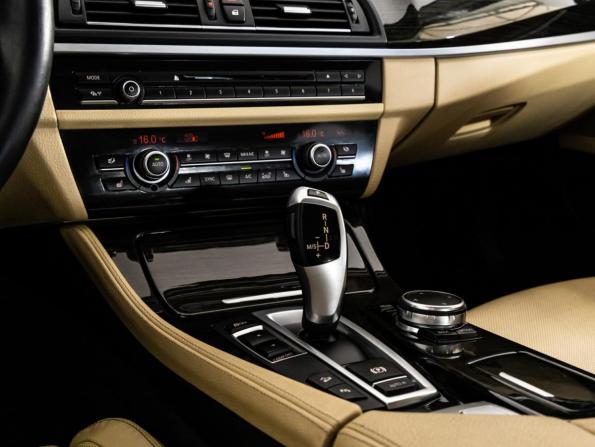 BMW 5 серии VI (F10/F11/F07) Рестайлинг с пробегом 2016 года, цена 2 999 000 рублей, 69644 км, седан, Автокод Объявления