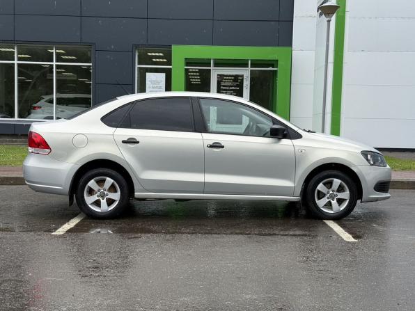 Volkswagen Polo V с пробегом 2013 года, цена 829 000 рублей, 80501 км, седан, Автокод Объявления