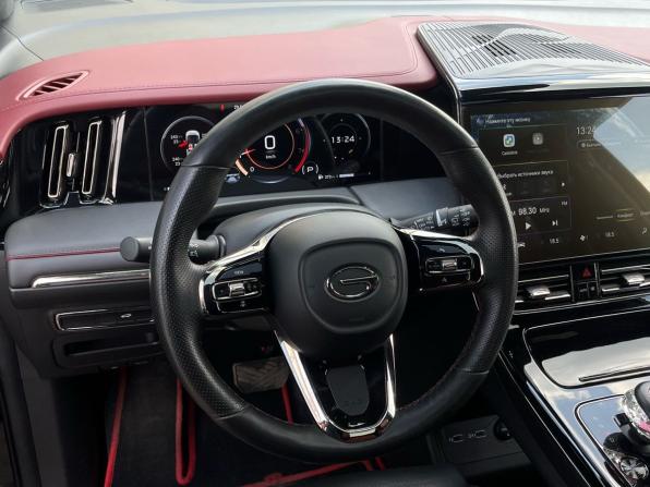 GAC M8 с пробегом 2024 года, цена 3 650 000 рублей, 95874 км, минивэн, Автокод Объявления