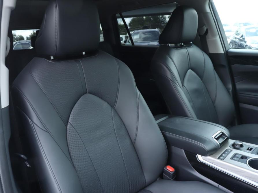 Toyota Highlander IV (XU70) Москва  - изображение 15