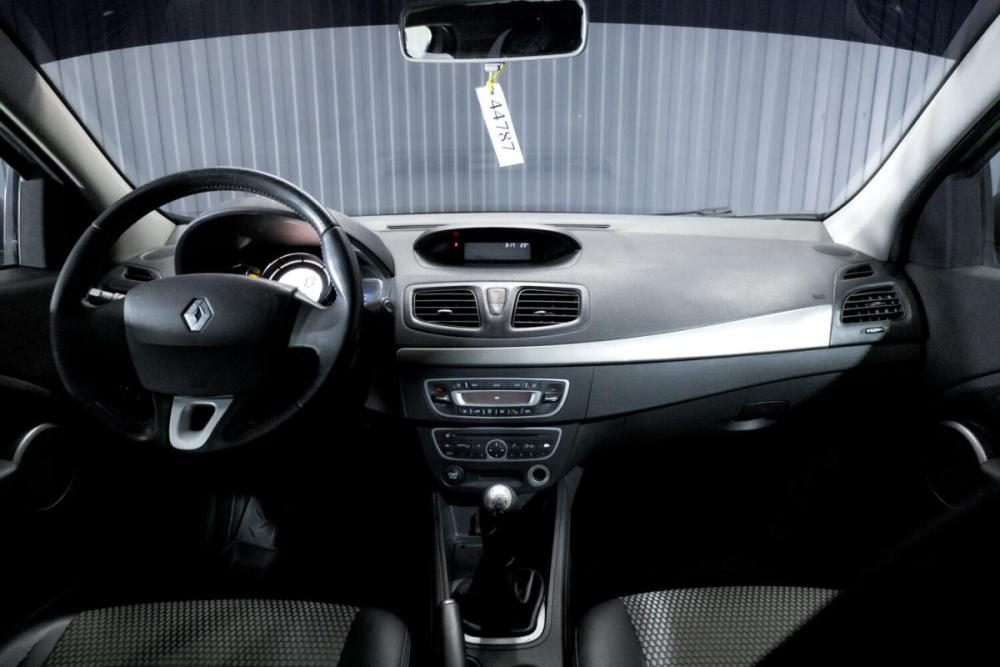 Renault Fluence I Тюмень  - изображение 15