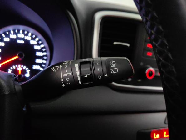 Kia Sportage IV Рестайлинг с пробегом 2019 года, цена 2 499 000 рублей, 71000 км, внедорожник, Автокод Объявления