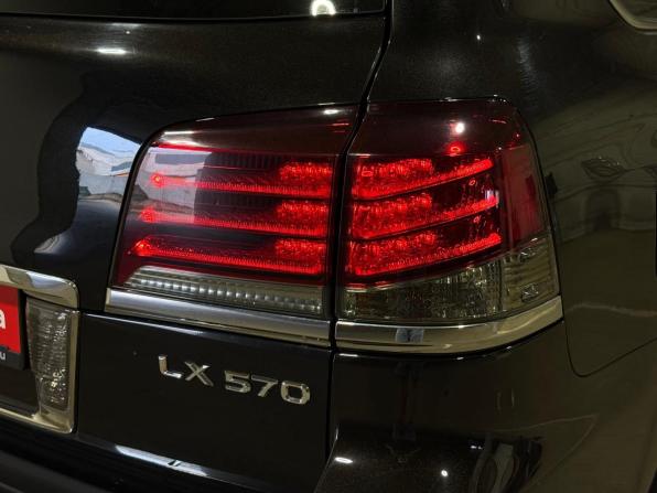 Lexus LX III Рестайлинг с пробегом 2014 года, цена 4 190 000 рублей, 299000 км, внедорожник, Автокод Объявления