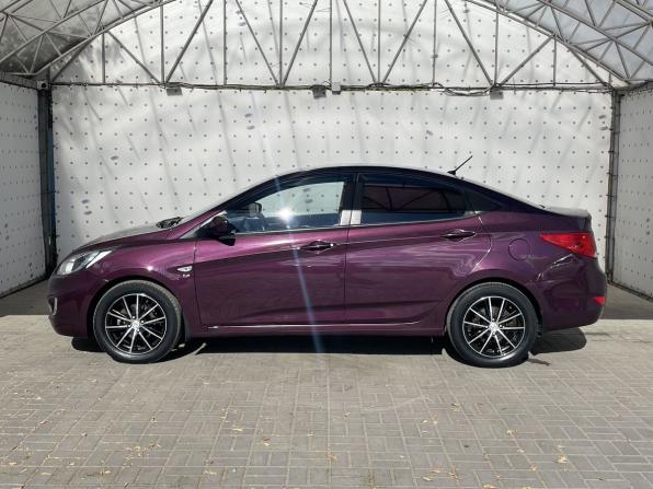 Hyundai Solaris I с пробегом 2014 года, цена 955 000 рублей, 120589 км, седан, Автокод Объявления
