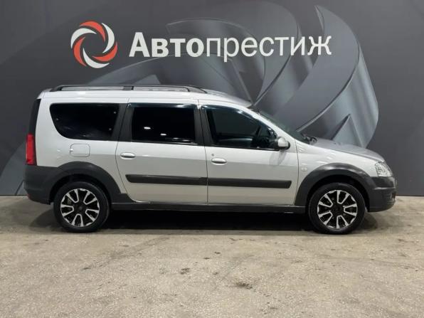 Lada (ВАЗ) Largus I с пробегом 2018 года, цена 820 000 рублей, 144198 км, универсал, Автокод Объявления