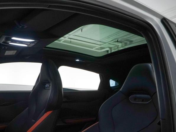 Changan UNI-V I с пробегом 2024 года, цена 2 377 077 рублей, 22037 км, лифтбек, Автокод Объявления