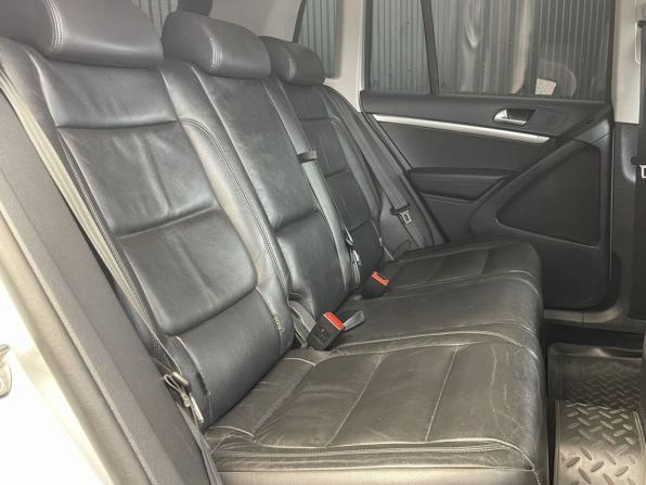 Volkswagen Tiguan I Рестайлинг с пробегом 2011 года, цена 1 397 000 рублей, 165401 км, внедорожник, Автокод Объявления
