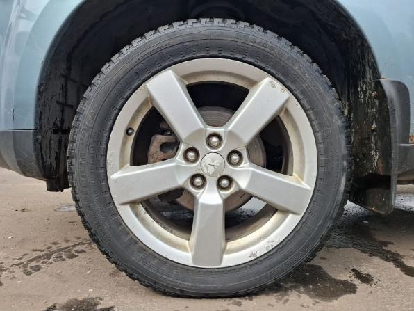 Mitsubishi Outlander II с пробегом 2008 года, цена 715 000 рублей, 260538 км, внедорожник, Автокод Объявления