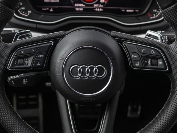 Audi A4 V (B9) с пробегом 2019 года, цена 3 399 000 рублей, 83000 км, седан, Автокод Объявления