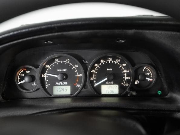Chevrolet Niva I Рестайлинг с пробегом 2017 года, цена 700 000 рублей, 78482 км, внедорожник, Автокод Объявления