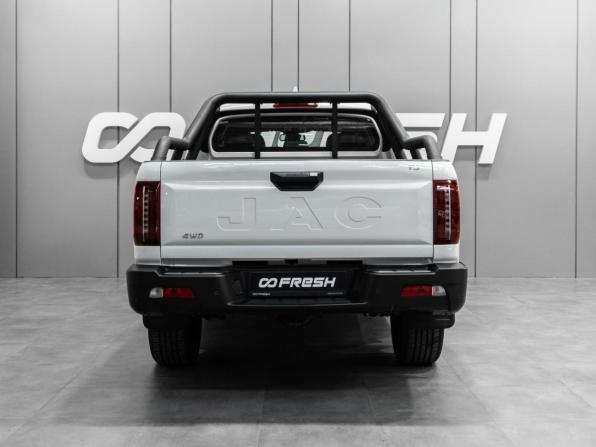 JAC T9 с пробегом 2024 года, цена 3 300 000 рублей, 5158 км, offers.body_type.unknown, Автокод Объявления