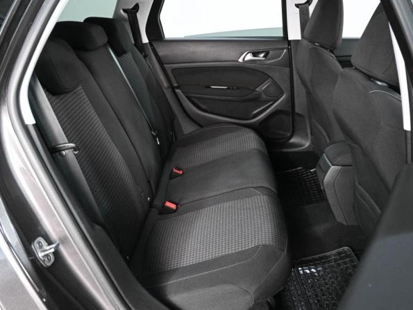 Peugeot 308 II Рестайлинг с пробегом 2019 года, цена 1 299 000 рублей, 119202 км, универсал, Автокод Объявления