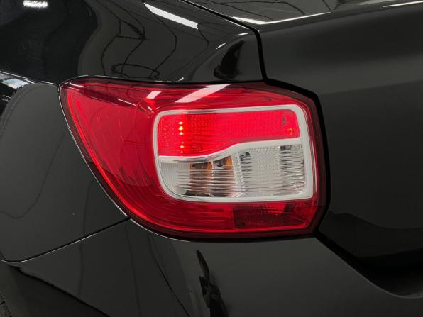 Renault Logan II Рестайлинг с пробегом 2021 года, цена 940 000 рублей, 67450 км, седан, Автокод Объявления