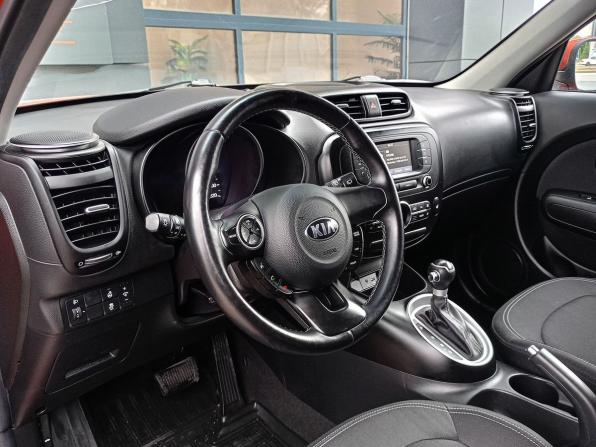 Kia Soul II Рестайлинг с пробегом 2019 года, цена 1 698 000 рублей, 75500 км, хэтчбек, Автокод Объявления