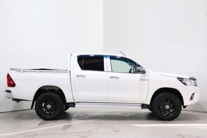Toyota Hilux VIII Рестайлинг 2 с пробегом 2022 года, цена 4 580 000 рублей, 115442 км, пикап, Автокод Объявления