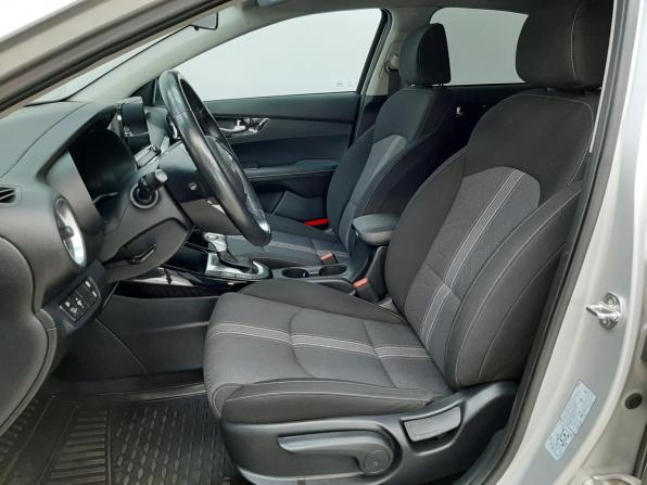 Kia Cerato IV Рестайлинг с пробегом 2021 года, цена 2 159 000 рублей, 71080 км, седан, Автокод Объявления