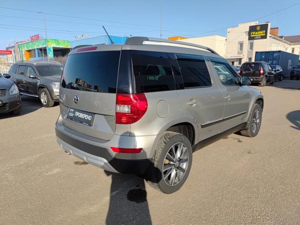 Skoda Yeti I Рестайлинг с пробегом 2016 года, цена 1 250 000 рублей, 163046 км, внедорожник, Автокод Объявления