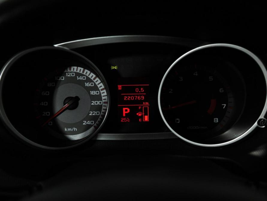 Mitsubishi Outlander II Санкт-Петербург  - изображение 13