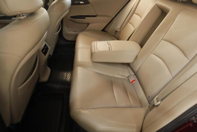 Honda Accord IX с пробегом 2013 года, цена 1 279 000 рублей, 329743 км, седан, Автокод Объявления