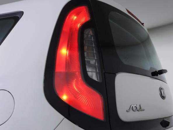 Kia Soul II Рестайлинг с пробегом 2019 года, цена 1 690 000 рублей, 102050 км, хэтчбек, Автокод Объявления