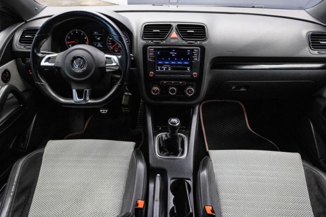 Volkswagen Scirocco III с пробегом 2011 года, цена 1 049 000 рублей, 172728 км, хэтчбек, Автокод Объявления