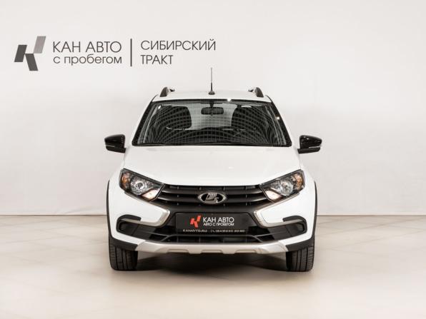Lada (ВАЗ) Granta I Рестайлинг с пробегом 2022 года, цена 899 400 рублей, 41904 км, универсал, Автокод Объявления