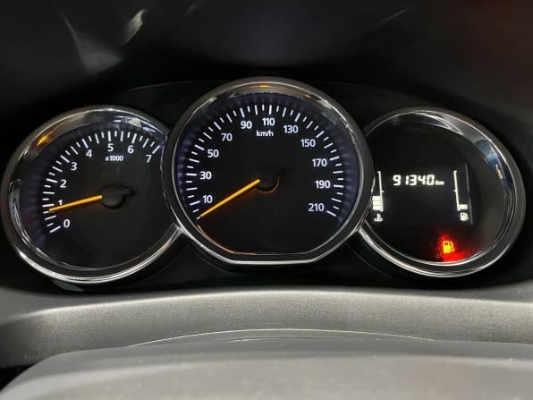 Renault Logan II Рестайлинг с пробегом 2019 года, цена 804 000 рублей, 91340 км, седан, Автокод Объявления