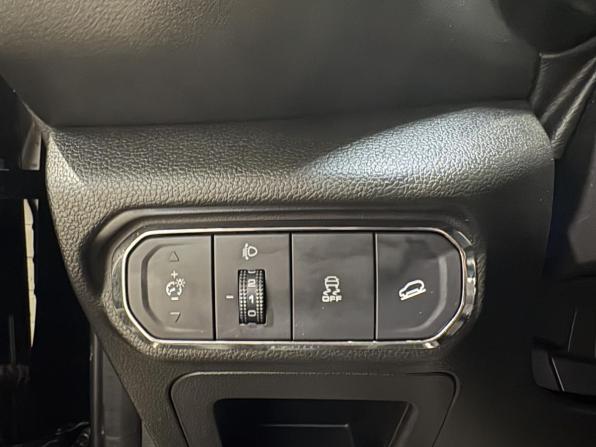 Haval Jolion I с пробегом 2023 года, цена 1 786 700 рублей, 40602 км, внедорожник, Автокод Объявления