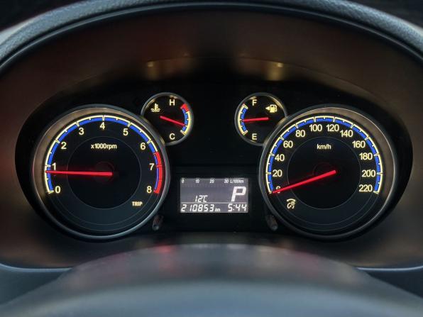 Suzuki SX4 I (Classic) Рестайлинг с пробегом 2011 года, цена 799 000 рублей, 210827 км, хэтчбек, Автокод Объявления