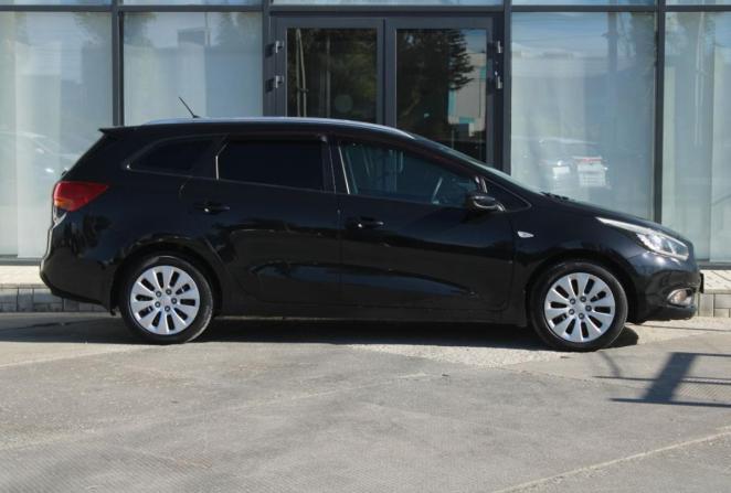 Kia Ceed II с пробегом 2014 года, цена 1 180 000 рублей, 184538 км, универсал, Автокод Объявления