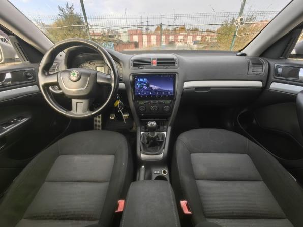 Skoda Octavia II (A5) с пробегом 2008 года, цена 449 000 рублей, 274318 км, лифтбек, Автокод Объявления