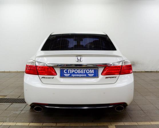 Honda Accord IX с пробегом 2013 года, цена 1 280 000 рублей, 292000 км, седан, Автокод Объявления