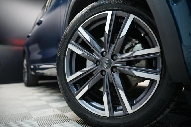 Geely Monjaro I с пробегом 2023 года, цена 3 340 000 рублей, 45000 км, внедорожник, Автокод Объявления
