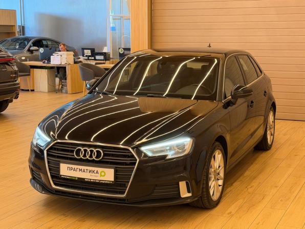 Audi A3 III (8V) Рестайлинг с пробегом 2017 года, цена 1 358 000 рублей, 234300 км, хэтчбек, Автокод Объявления