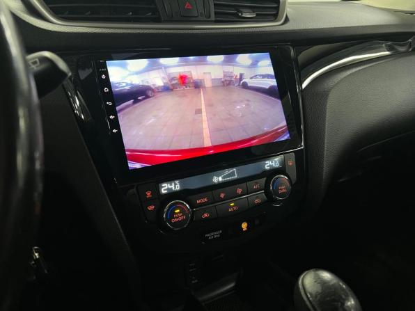 Nissan Qashqai II с пробегом 2017 года, цена 1 550 000 рублей, 132500 км, внедорожник, Автокод Объявления