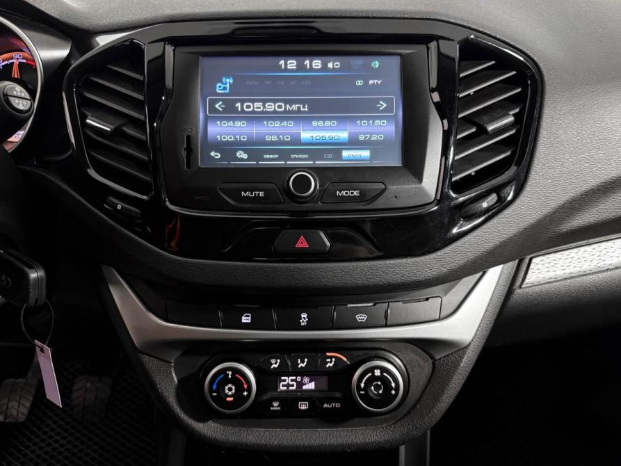 Lada (ВАЗ) Vesta I Санкт-Петербург  - изображение 18