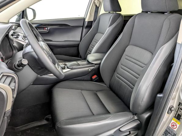 Lexus NX I с пробегом 2015 года, цена 2 120 000 рублей, 212618 км, внедорожник, Автокод Объявления